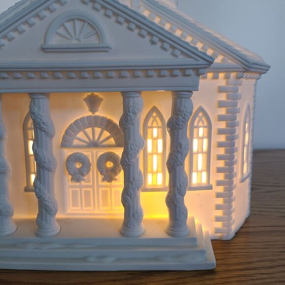 Department 56 Winter Silhouette White Porcelain Lighted Cathedral Facade Church - Picture 5 of 10